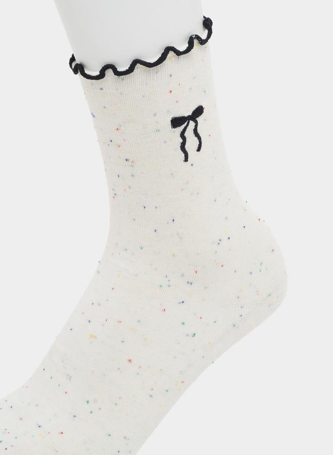 ستايلي مجموعة من 3 جوارب بتفاصيل ريبون - Image 5