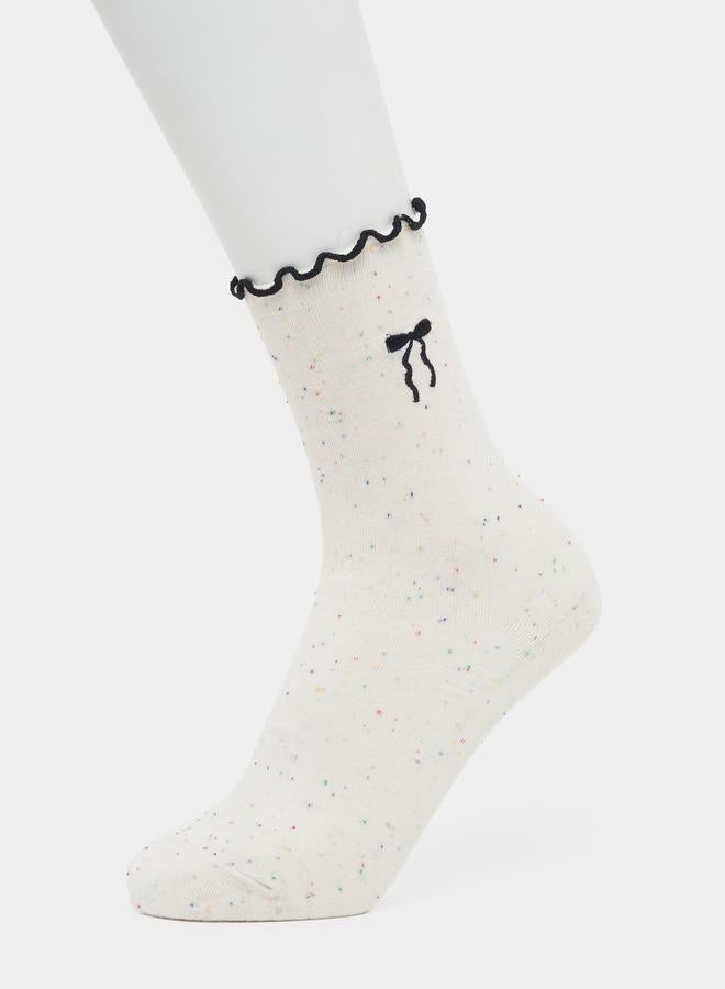 ستايلي مجموعة من 3 جوارب بتفاصيل ريبون - Image 4