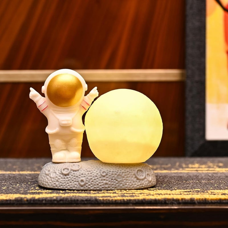 ZAICUS 10 cm Moon Lamp with Astronaut Figurine | Stunning Golden LED Light for Home, Office Desk, Car Dashboard, Modern Room Décor, and Perfect Gifting Idea - Image 4