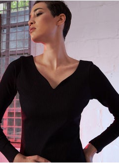SASSAFRAS Sweetheart Neck Rib Knit Top by Styli  - Image 4