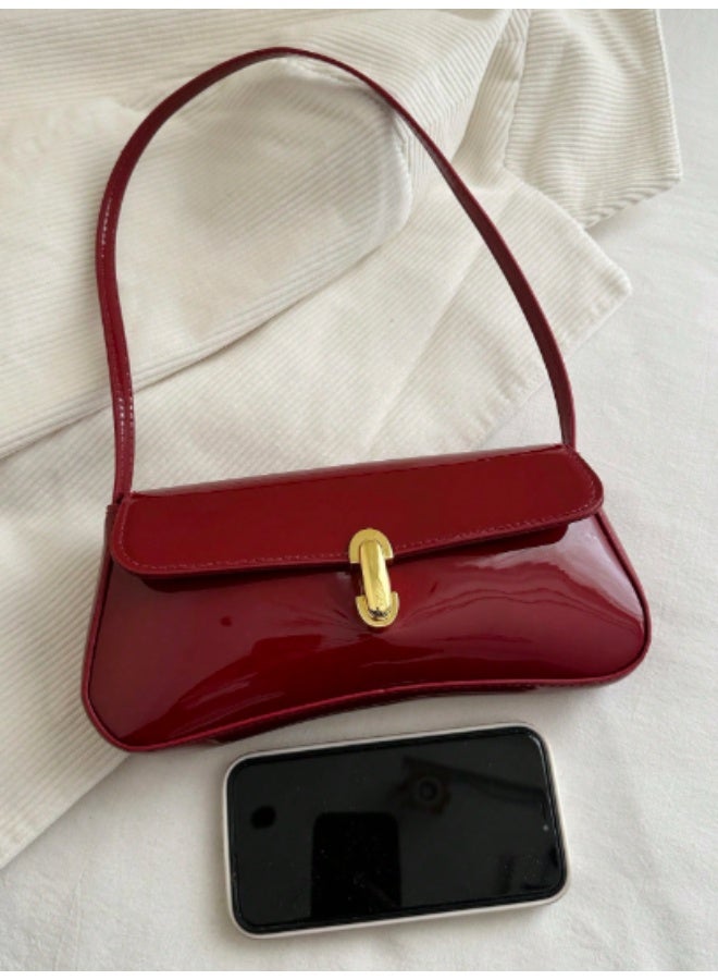 عرب شنطة كتف نسائية بنمط فينتاج، جلد صناعي لامع، تصميم فلاپ، عملية تحت الإبط، مثالية للمواعدة والسهرات والخروجات - Image 4