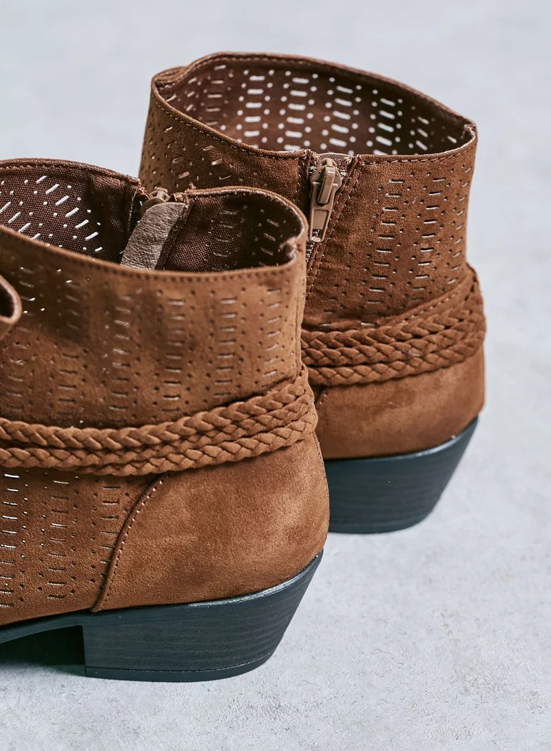 Qupid Ankle Boots
