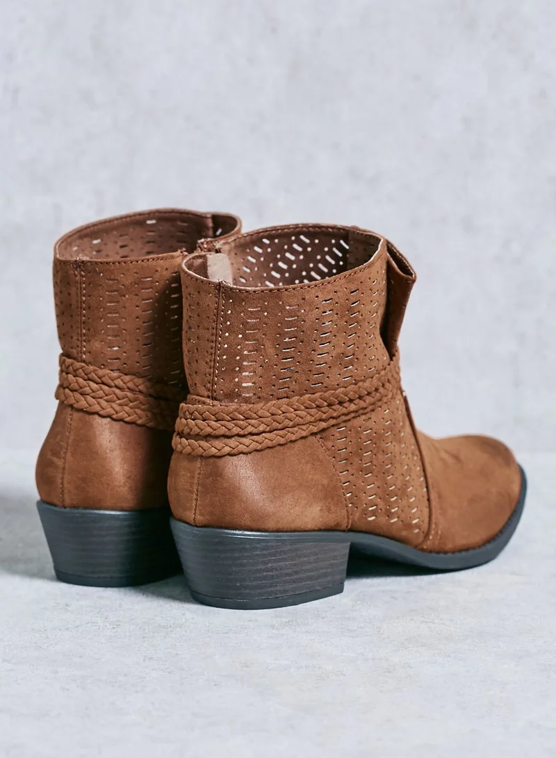 Qupid Ankle Boots
