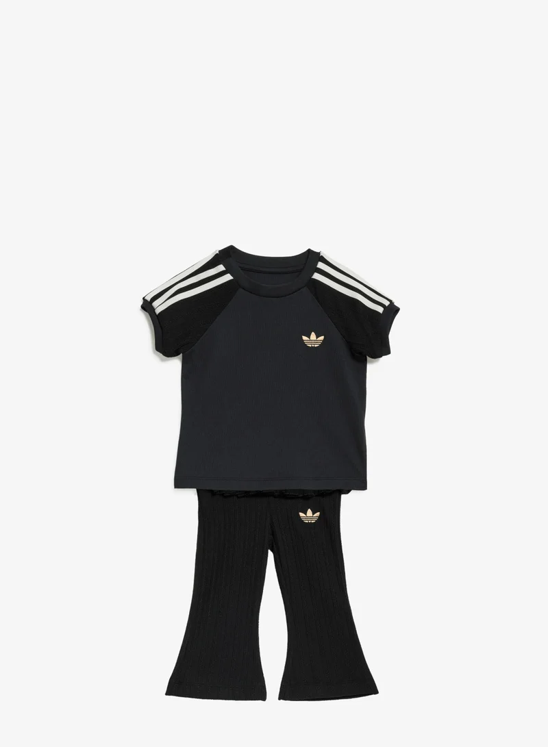 اديداس اوريجينالز SLIM KNITTED TEE LEGGINGS SET