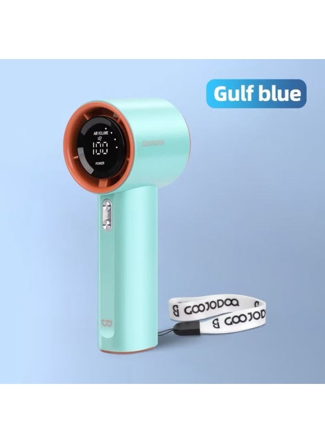 جوجودوك مروحة GOOJODOQ محمولة عالية السرعة بقوة هواء قوية مع شاشة LED - 100 مستوى سرعة قابل للتعديل، مروحة تبريد قابلة لإعادة الشحن بمنفذ Type-C، مناسبة للسفر والمكتب والمنزل والأجواء الحارة في الإمارات (أزرق خليجي) - Image 2