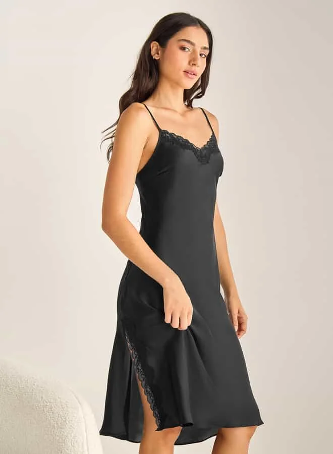 Splash FAV Set of 2 - Lace Detail Slip Dress with Slit