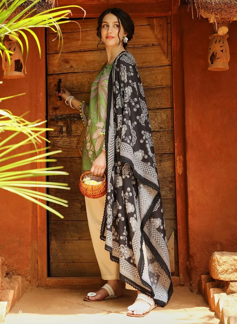 QISSA Qissa Women's Grass Green Palm Foliage Kurti With Trousers For Casual Wear | Round Neck | Quarter Sleeves | 3 Piece Kurta Set Designed With Comfort Fit For Everyday Ethnic Wear