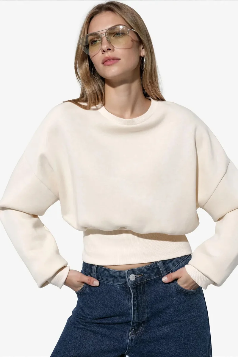 BUSEM Women's Crop Crew Neck Sweatshirt