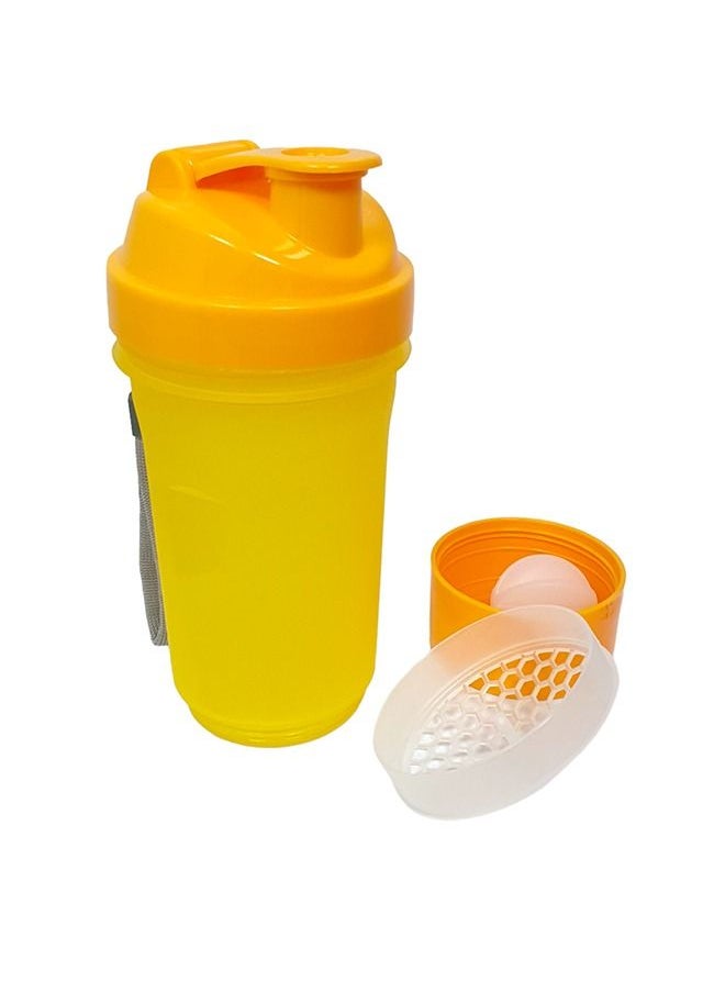 Protein Shaker Water Bottle 600ml with Mesh Net and Plastic Ball.