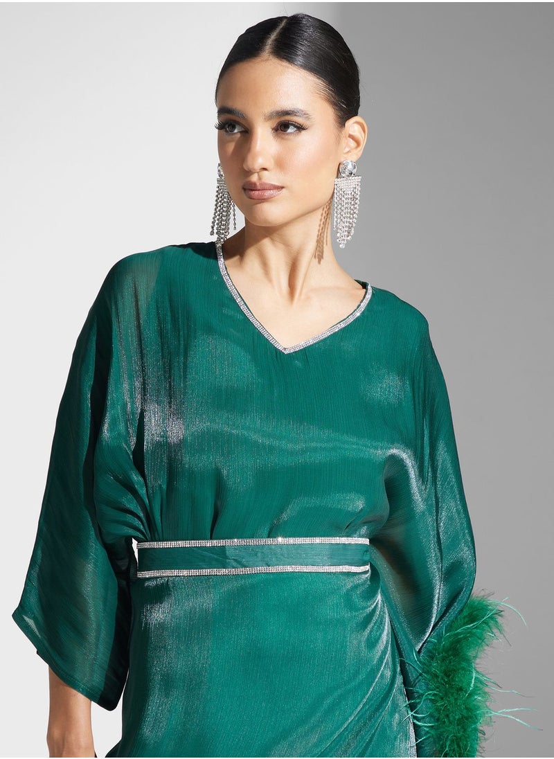 hayas closet - V-Neck Belted Fur Detail Dress - Image 1