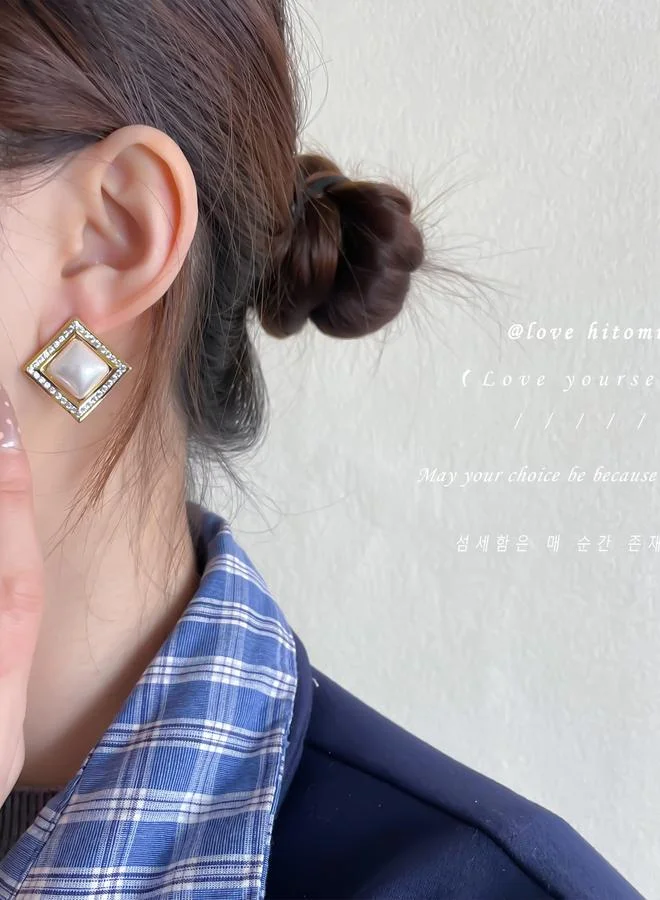 Embellished Stud Earrings