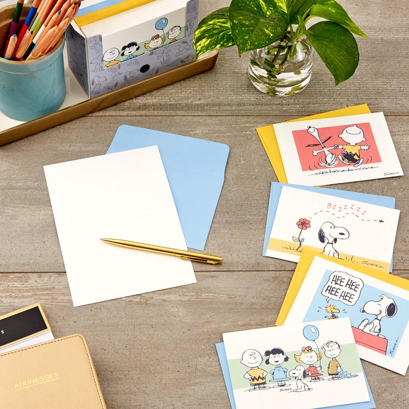 Hallmark Peanuts Blank Cards Assortment, 70th Anniversary (40 Note Cards with Envelopes) - Image 2