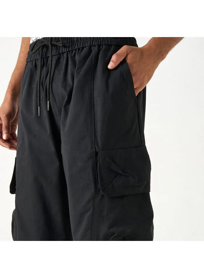 Lee Cooper Lee Cooper Solid Cargo Pants with Pockets