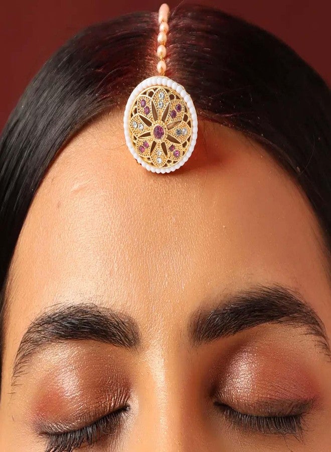 VAMA FASHIONS Traditional Gold Tone Circular Bell Shape Maang Tikka Borla with Beads White Stones Hair Accessory for Women & Girls (Maang Tikka Gold Plated) - Image 4