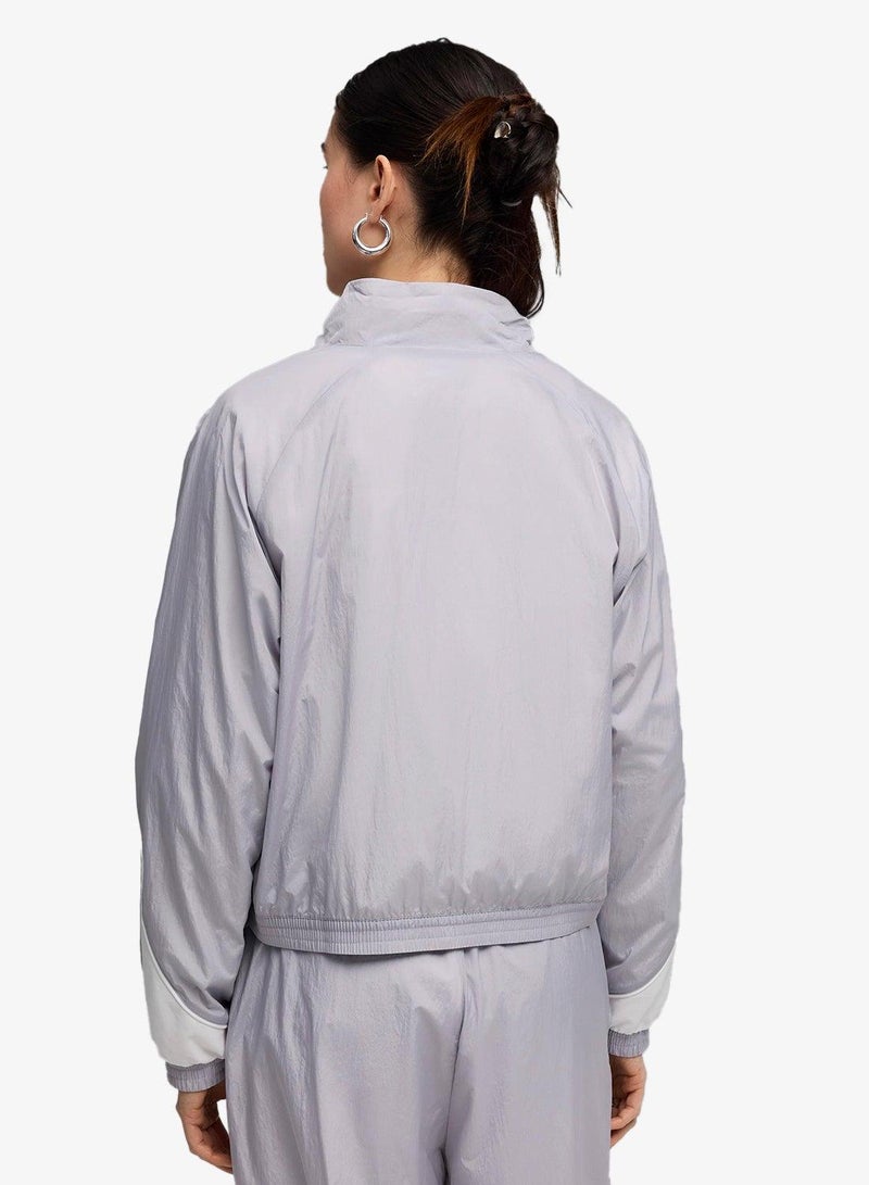 PUMA Relaxed Woven Jacket - Image 2