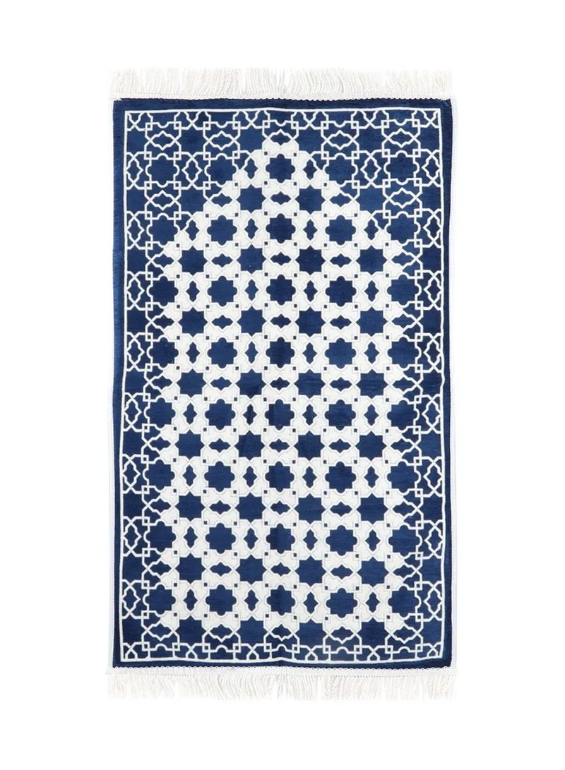 مناسك سجادة صلاة مزدوجة من مناسك ماركة محلية رائجة – سجاد من نسيج الشانيل الناعم مع البوليستر وقطن – مع حقيبة بتصميم فاخر وأنيق مناسب للإهداء -  70X120 - Image 1