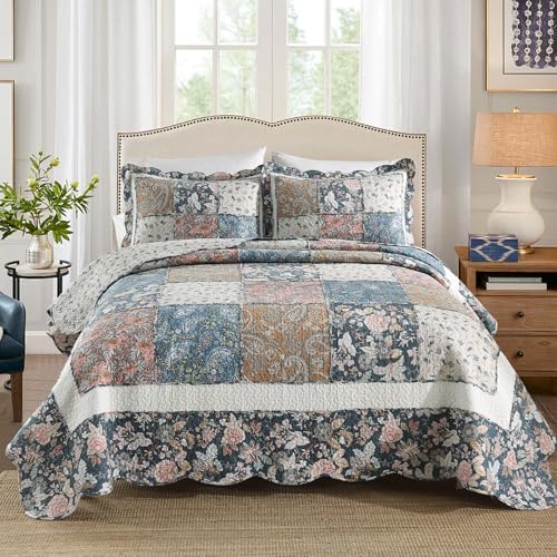 Yvooxny 3Piece Quilt Set King Size Quilted Bedspread Reversible Country Style Blue Floral Paisley Real Patchwork Bedding Quilt Set with Ruffles with Pillowcases for All Seasons 108 96 Inches - Image 1