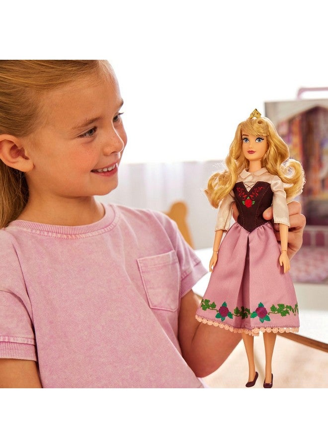 Disney store دمى قصة أميرة ديزني الرسمية من متجر ديزني (أورورا) 11 بوصة، تشمل كتاب تلوين وفستان إضافي، دمية أميرة بزي كلاسيكي، ألعاب أميرات ديزني للبنات - Image 3