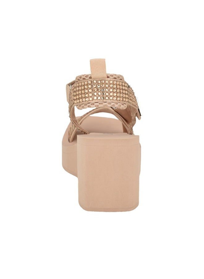 GUESS Women's Dawsin Sandal, Nude 110, 8 - Image 4