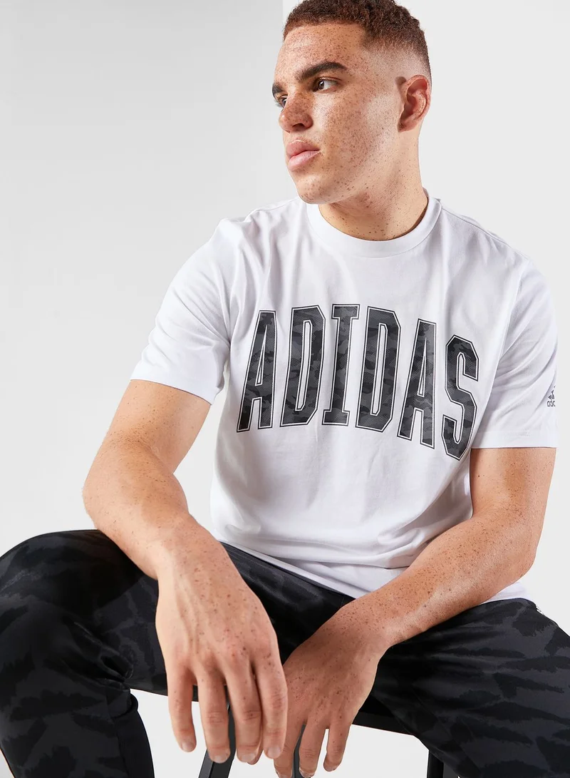 adidas تيشيرت بطبعة جرافيك