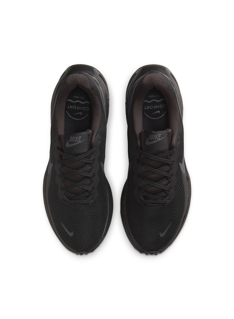 Nike REVOLUTION 8 - Image 2