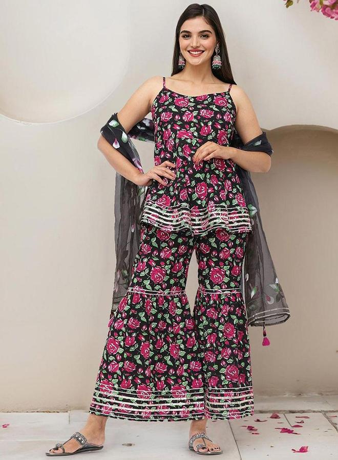 Ishin Black Floral Cotton Kurta with Pants and Dupatta Set - Image 4