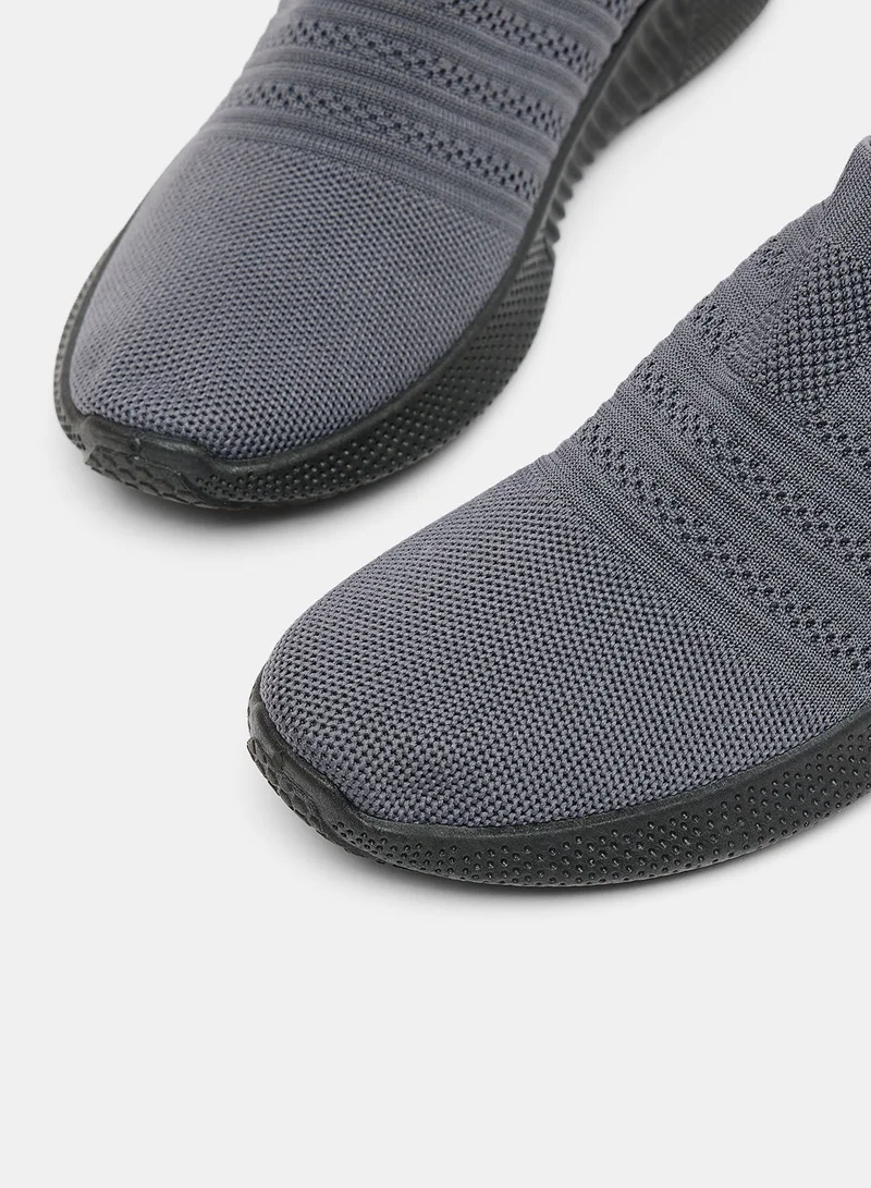 Revs Sneaker For Men