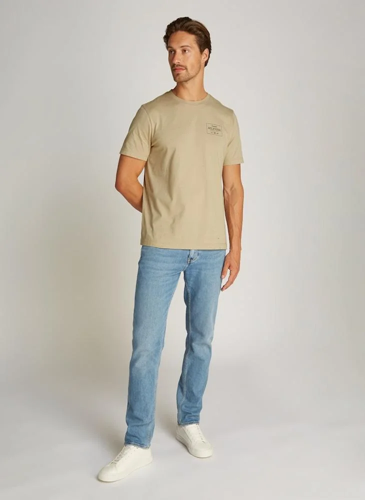 تومي هيلفيغر Monotype Graphic Printed Crew Neck T-Shirt