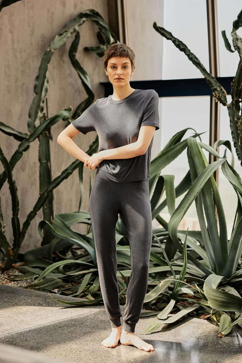 Hays Women's Viscose Camisole Jogger Pants