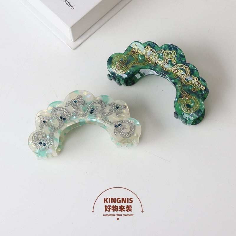 Traditional Chinese Style Acrylic Hair Clip - Light Green/Dark Green - Image 4