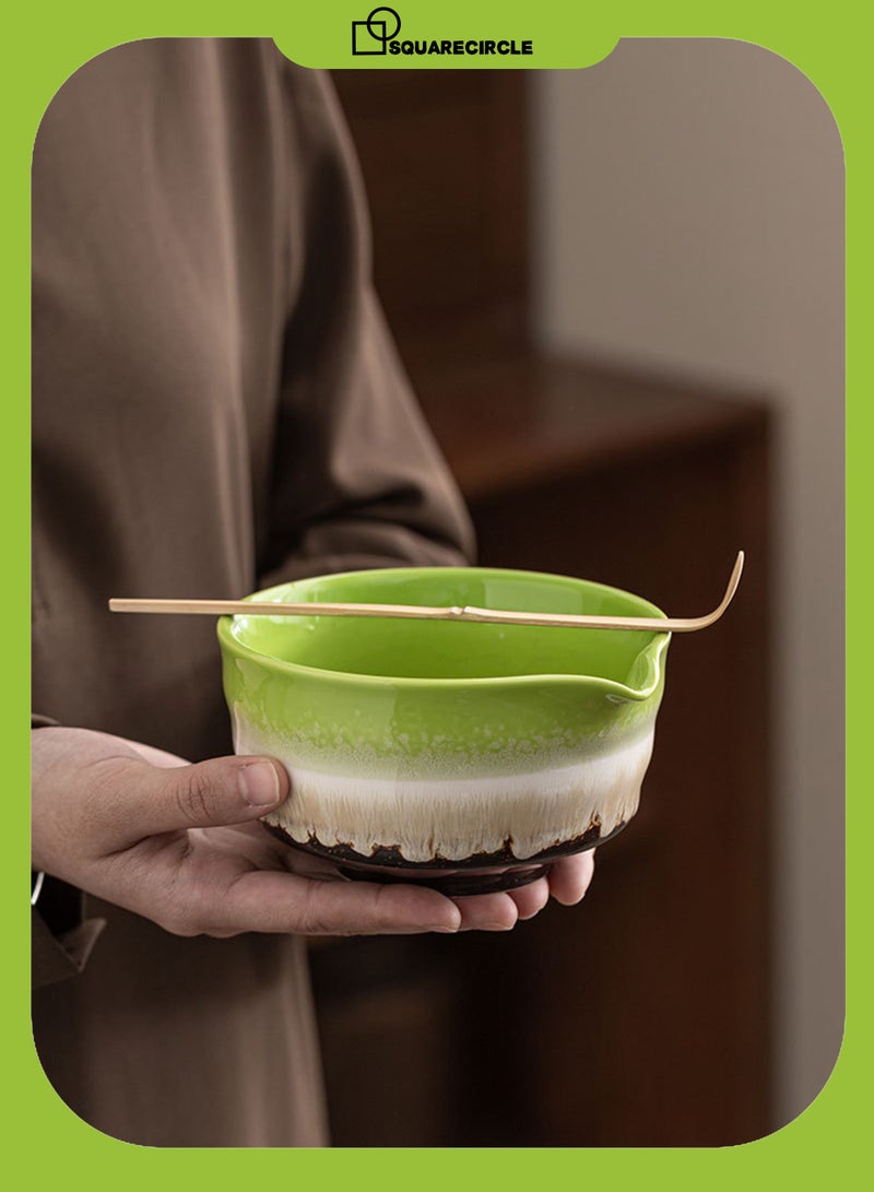 دائرة مربعة طقم ماتشا ياباني مكون من 4 قطع مع فوهة، وعاء ماتشا سيراميكي + حامل خفاقة + خفاقة من الخيزران + ملعقة، لحفل الشاي التقليدي - طقم ماتشا مثالي مصنوع يدويًا من السيراميك الخشن لتحضير شاي ماتشا التقليدي، طقم هدايا ماتشا طبيعي 100% (تدرج أخضر) - Image 4