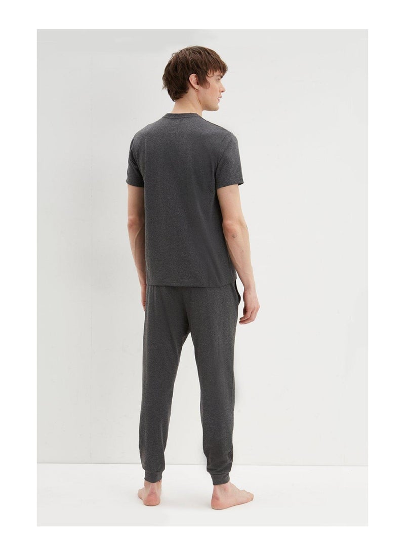 BURTON - Tired Top & Bottoms Pyjama Set - Image 1