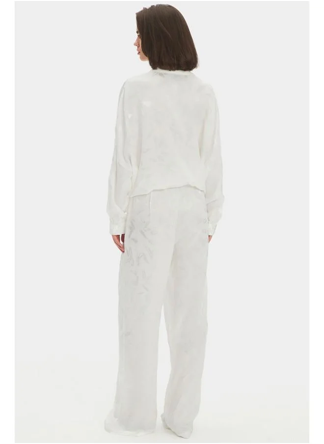 جون June Women Exclusive Viscose Blend Wide Leg Elastic Waist Patterned Trouser Ecru