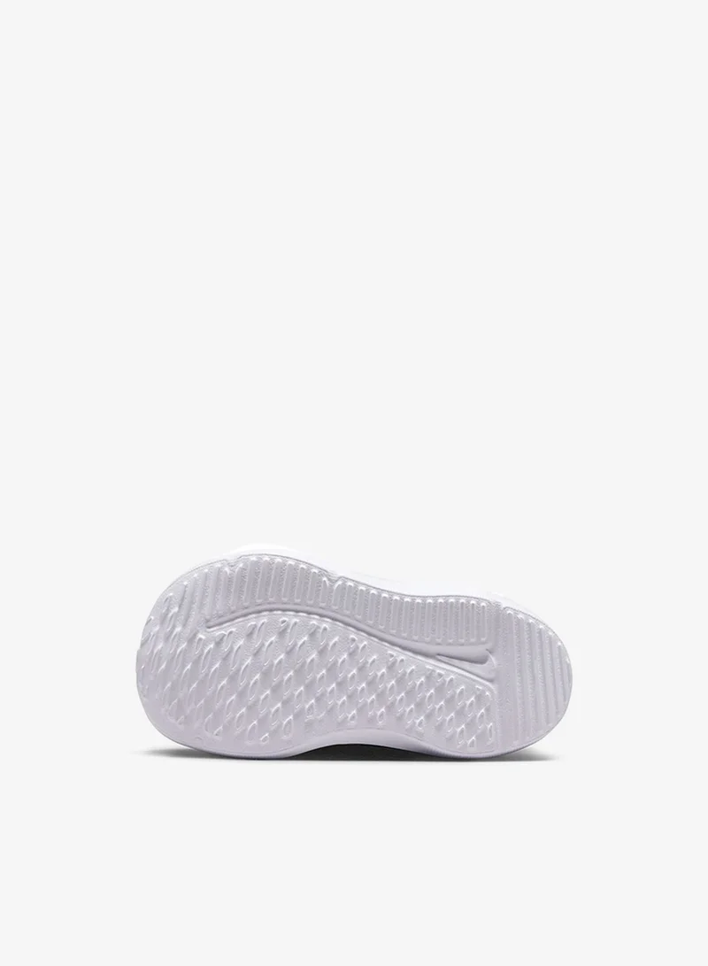 Nike Nike Cosmic Runner
