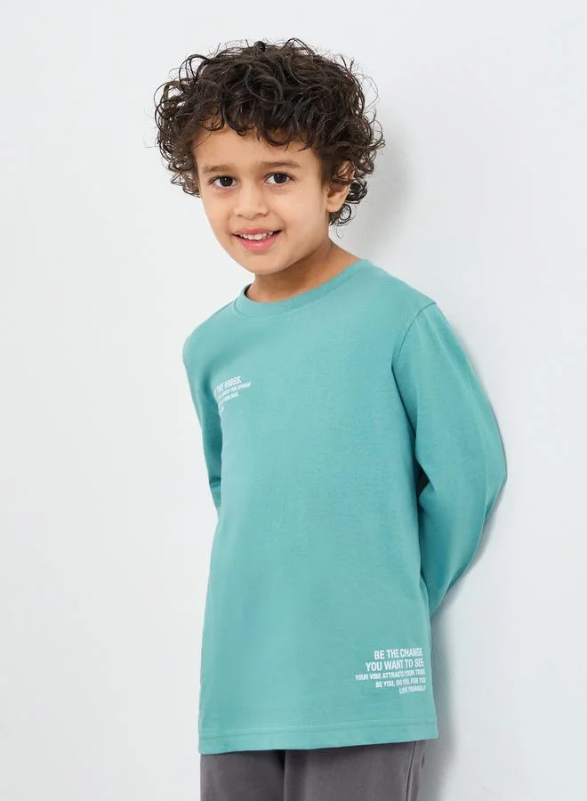 Styli Styli Slogan Print Long Sleeves T-Shirt and Pyjama Set