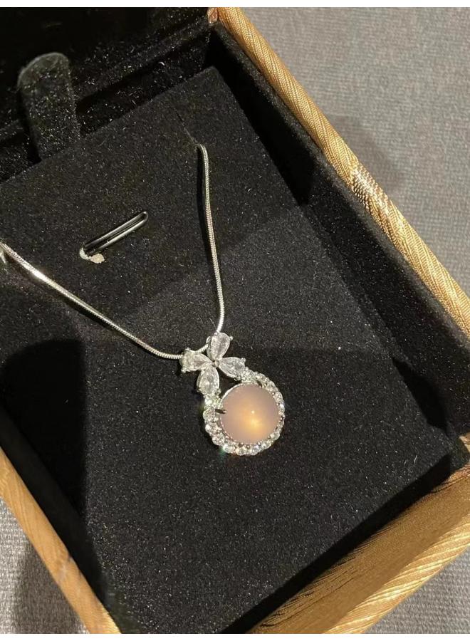 High Ice Madagascar Chalcedony Pendant Inlaid With 925 Silver Plated Chalcedony Escape Princess Pendant Little Red Book Same 