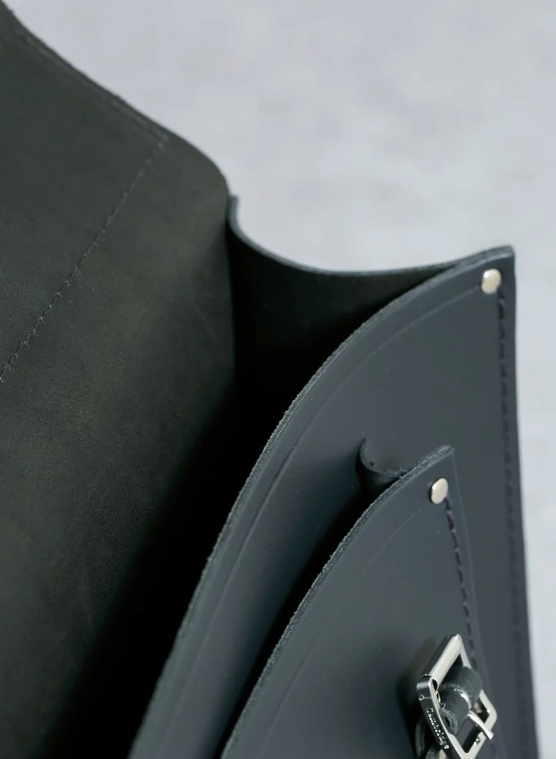 The Cambridge Satchel Company 15" Batchel Satchel