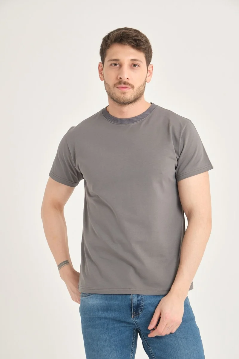 Four Man 2 Pieces Men's 100% Cotton Standard Pattern Non-Wrinkle Plain Color Basic T-Shirt