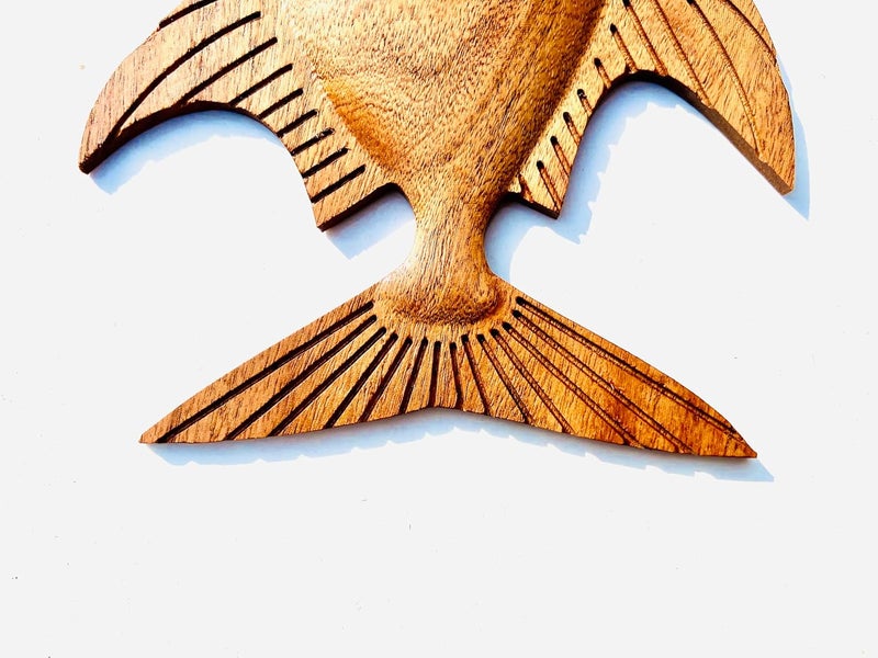 KVEER Wooden Fish Sculpture Fish Lover Animal Handmade Wood Carving Hand Carved Ornament Housewarming Home Decor Room Decor Gifts - Image 3