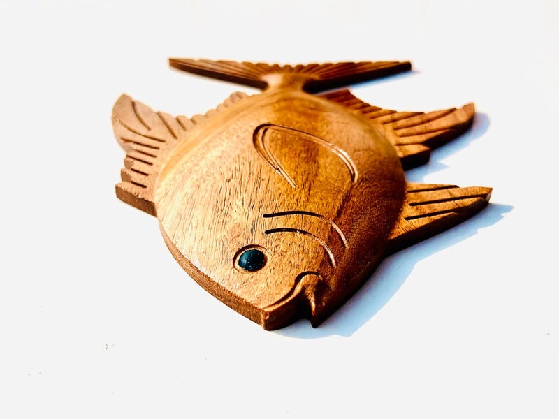 KVEER Wooden Fish Sculpture Fish Lover Animal Handmade Wood Carving Hand Carved Ornament Housewarming Home Decor Room Decor Gifts - Image 2