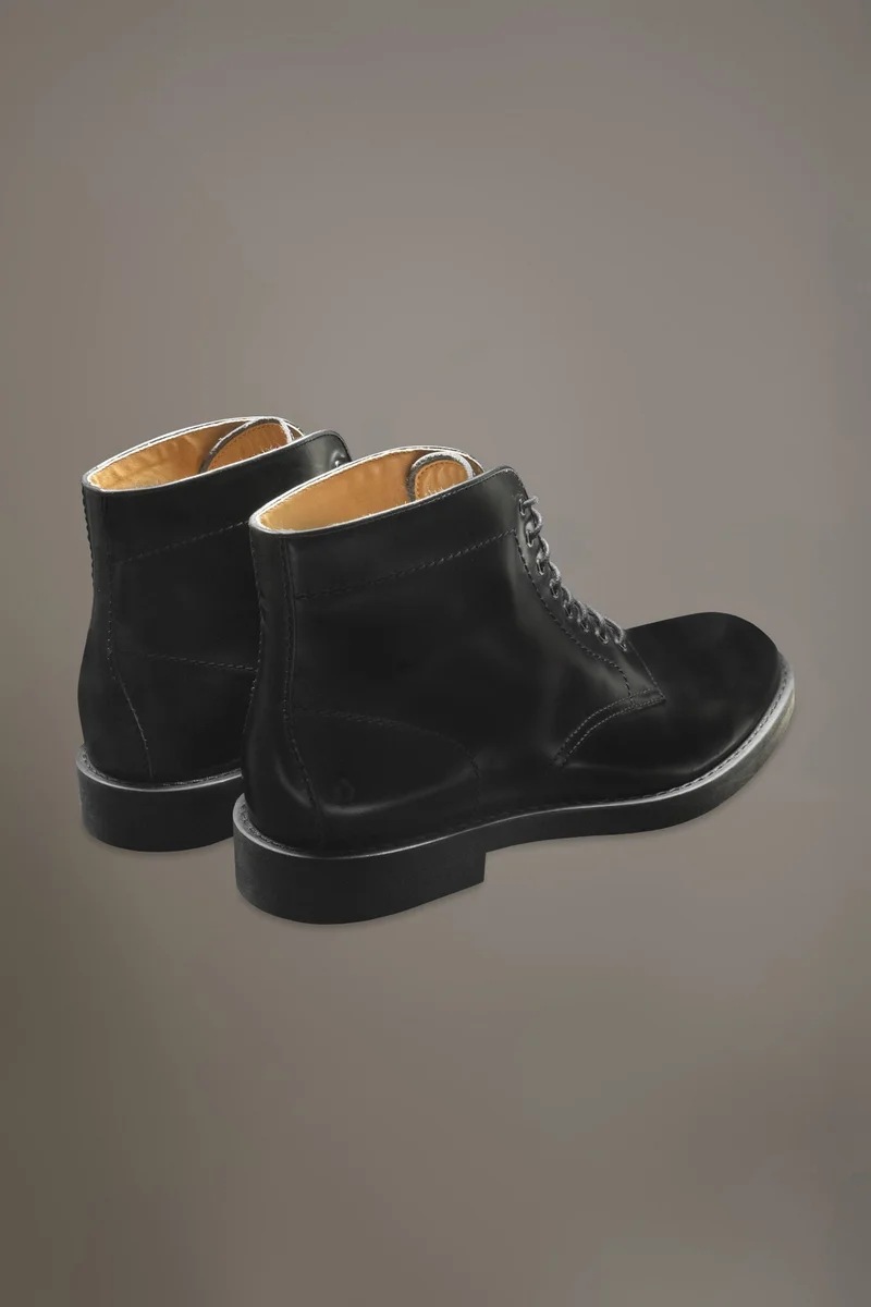Doppelganger Black 100% brushed leather boots with rubber sole - Black for Men | Best Price UAE