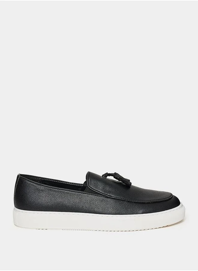 ستايلي Tassel Front Detail Casual Moccasin