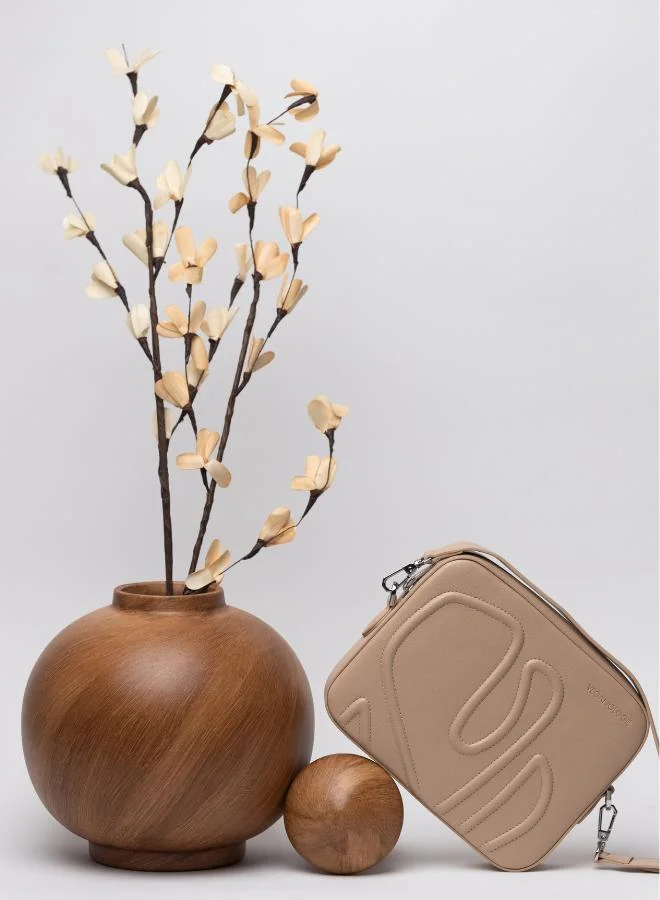 Veganologie Maze Crossbody Bag in Beige Made from 1.5 Bamboo Stems