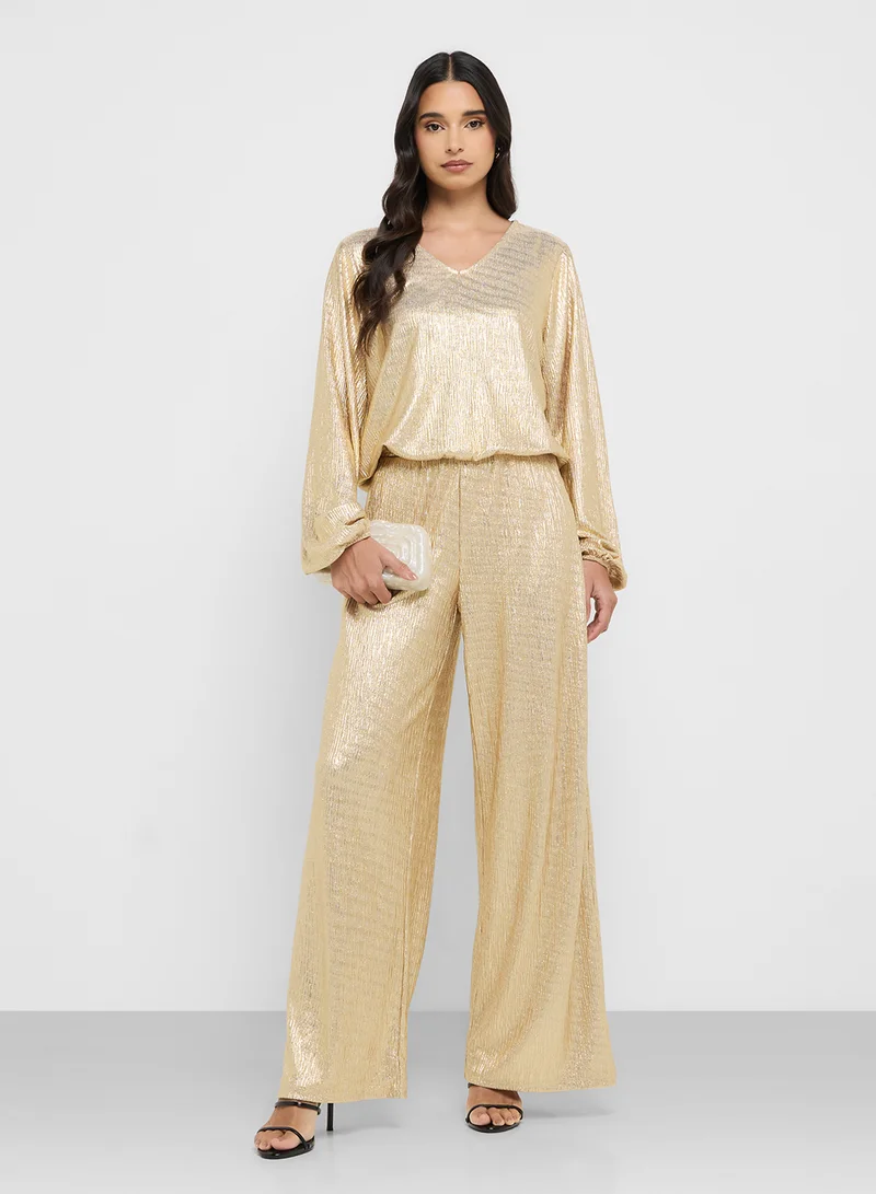 VERO MODA Crinkle Detail V Neck Blouse
