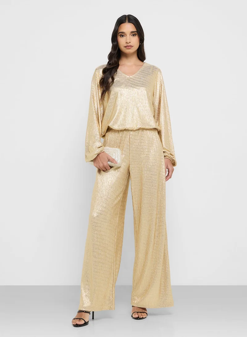 VERO MODA  Crinkle Detail V Neck Blouse for Women | Best Price UAE