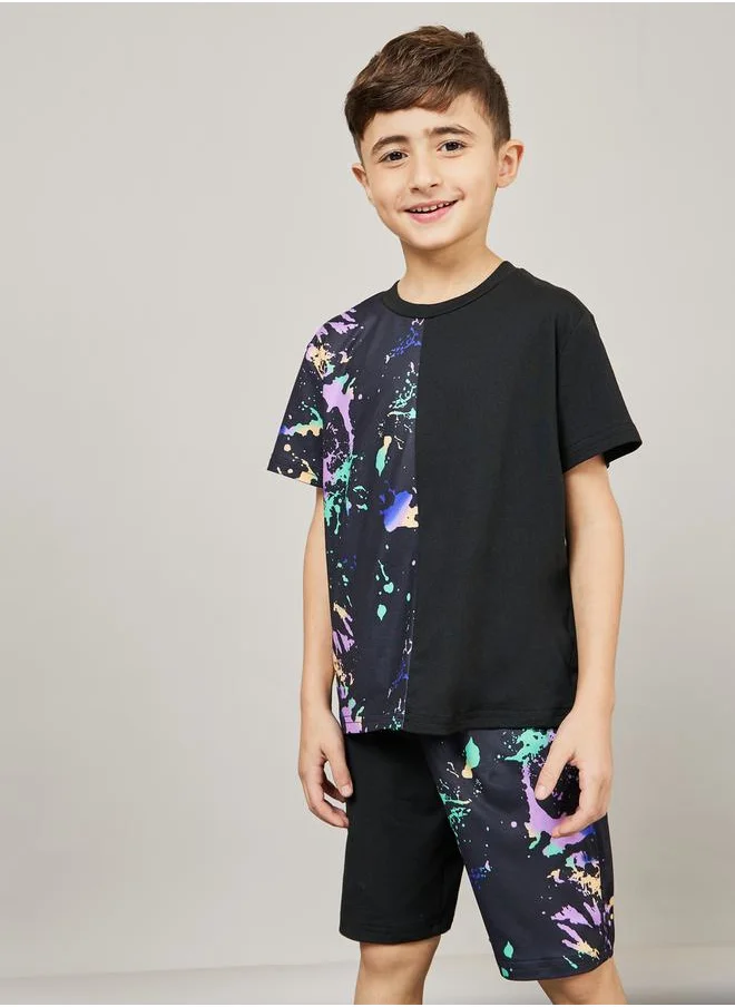 ستايلي Paint Splatter Print Loose Fit T-shirt and Short Set