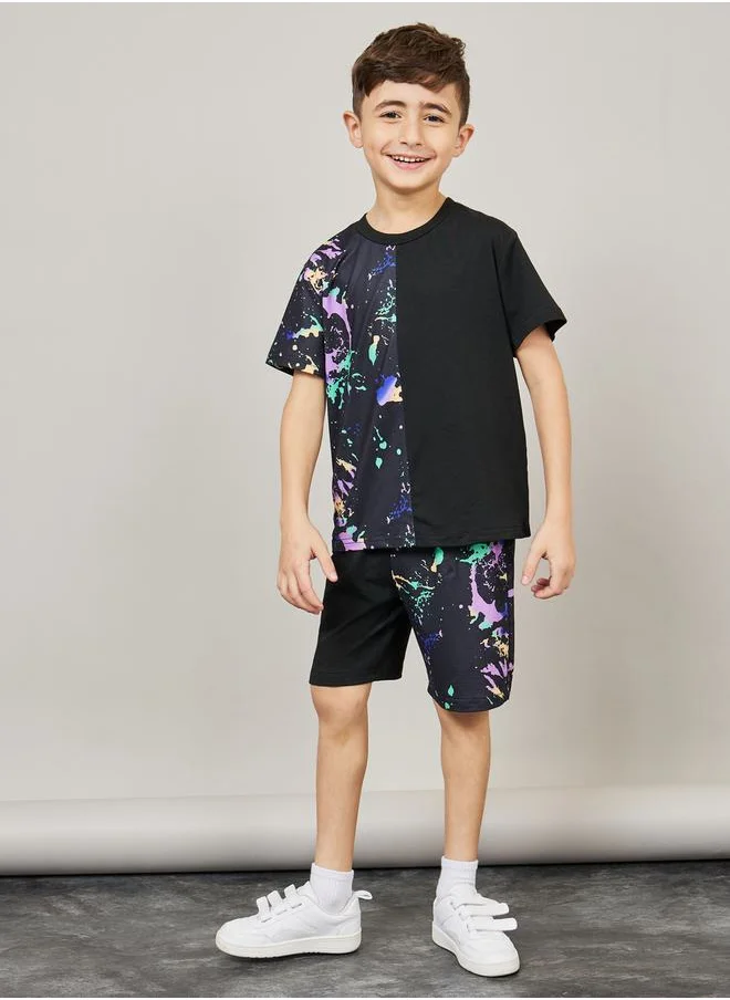 ستايلي Paint Splatter Print Loose Fit T-shirt and Short Set