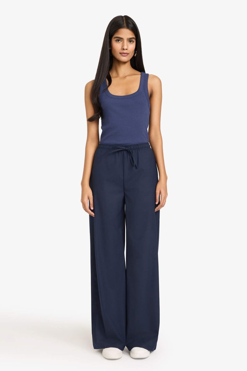 DeFacto Slim Fit Camisole U Collar Tank Top - Image 2