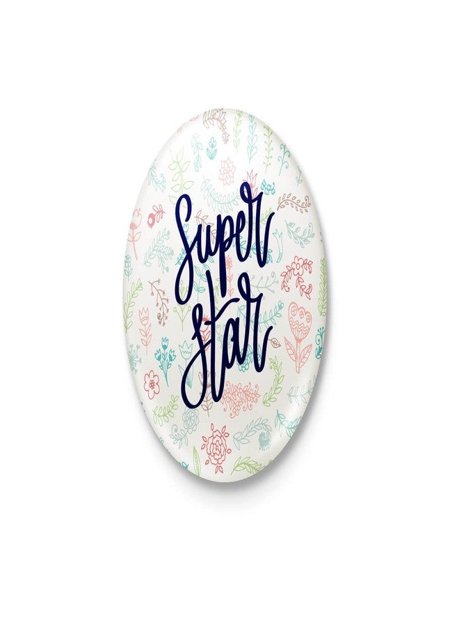 شارة النجم الخارق مع دبوس أمان خلفي