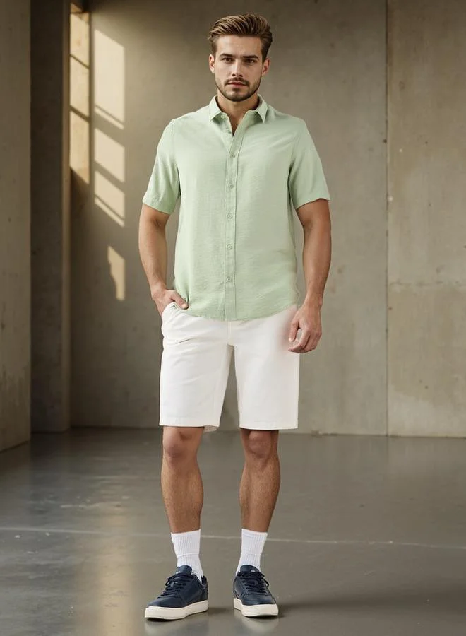 سبلاش فيڤ قميص بياقة بنقشة مجعدة بقصة عادية